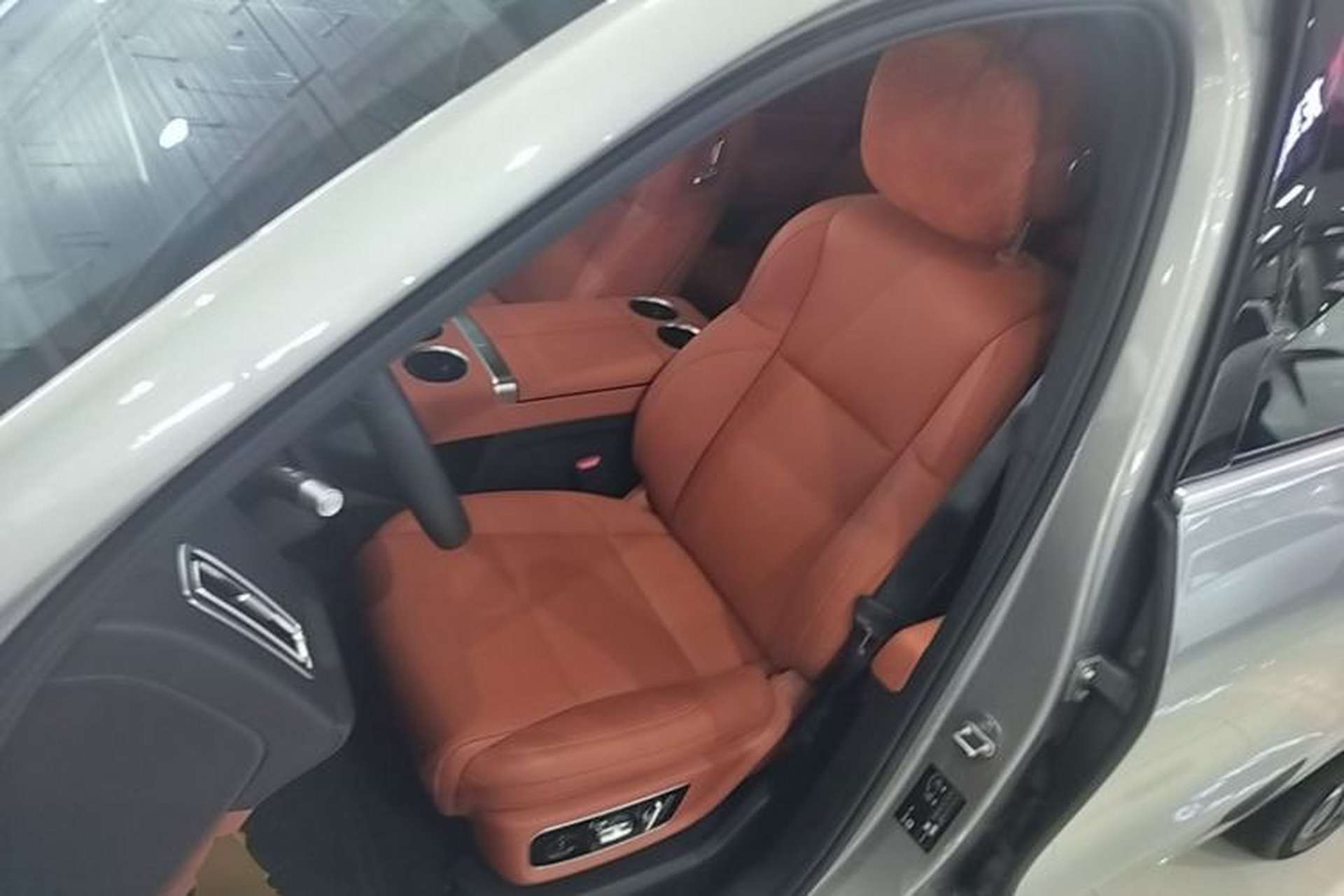 Used Li Auto L9 2022 Max model Left Front Seat