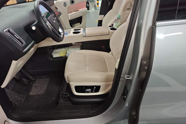 Used Li Auto L9 2022 Max model Left Front Seat