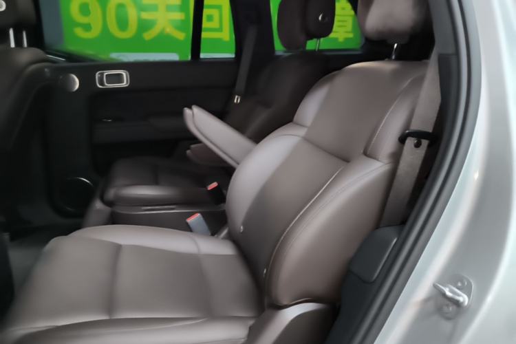 Used Li Auto L9 2022 Max model Left Rear Seat