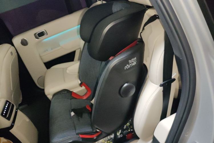 Used Li Auto L9 2022 Max model Left Rear Seat