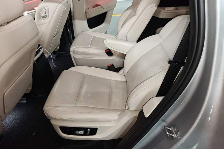 Used Li Auto L9 2022 Max model Left Rear Seat