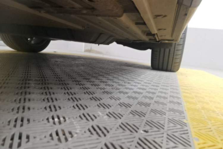 Used Li Auto L9 2022 Max model Left Side Sill