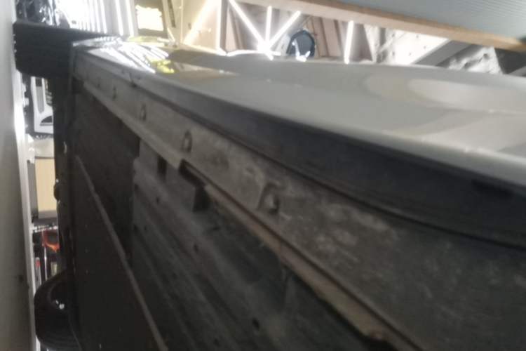 Used Li Auto L9 2022 Max model Left Side Sill