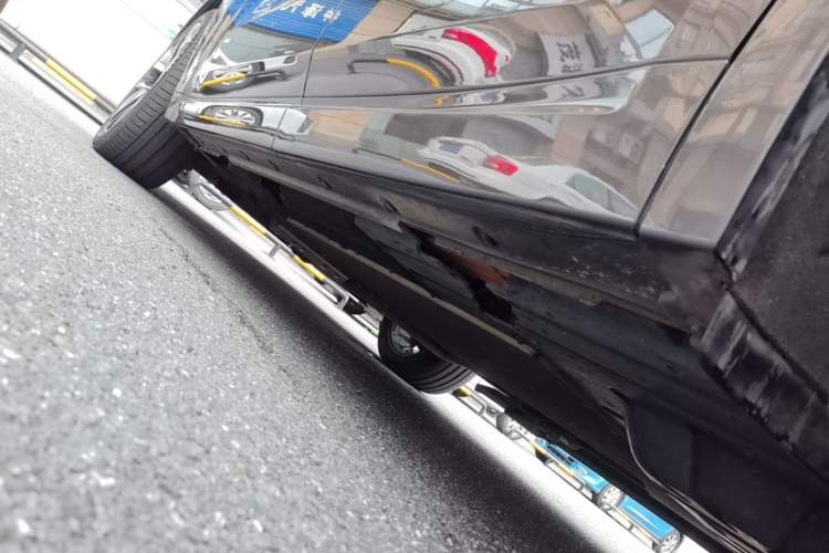 Used Li Auto L9 2022 Max model Left Side Sill