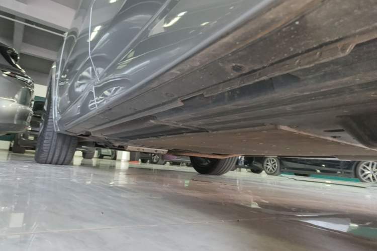 Used Li Auto L9 2022 Max model Left Side Sill