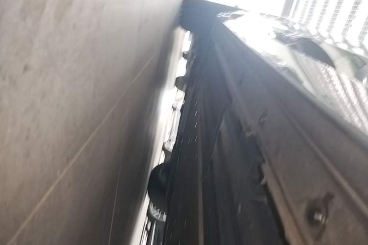 Used Li Auto L9 2022 Max model Left Side Sill