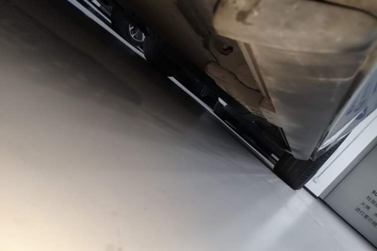 Used Li Auto L9 2022 Max model Left Side Sill