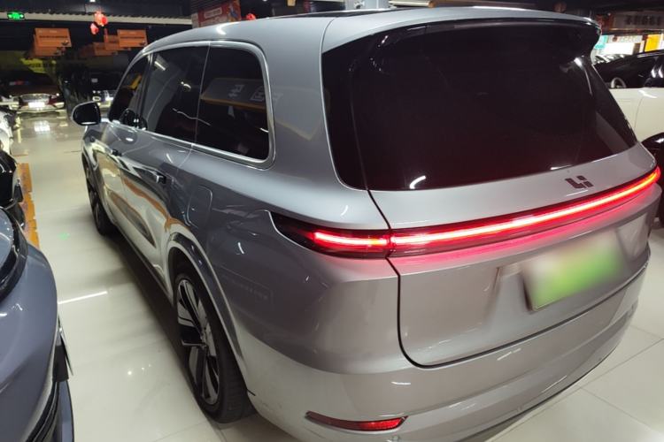 Used Li Auto L9 2022 Max model Rear Left 45 Deg