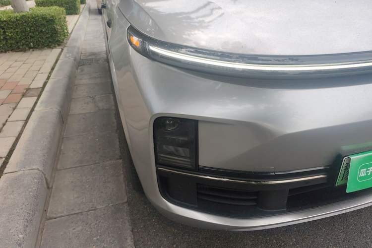 Used Li Auto L9 2022 Max model Right Front Headlight