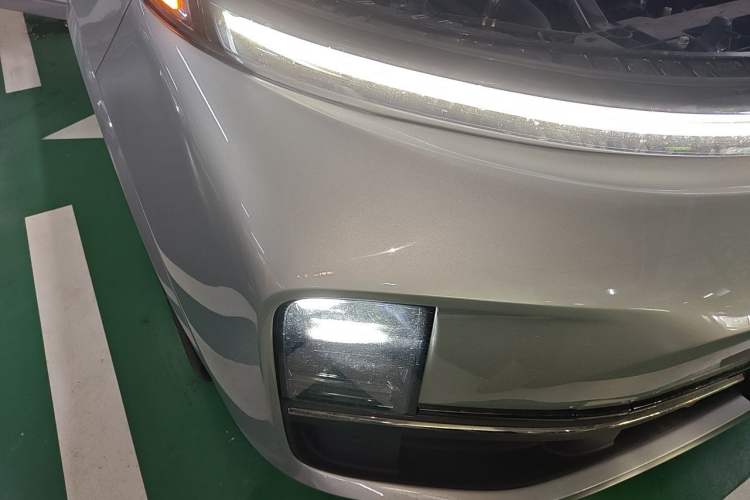 Used Li Auto L9 2022 Max model Right Front Headlight