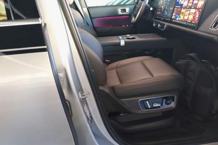 Used Li Auto L9 2022 Max model Right Front Seat