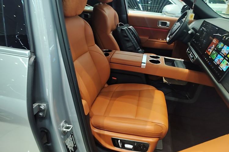 Used Li Auto L9 2022 Max model Right Front Seat