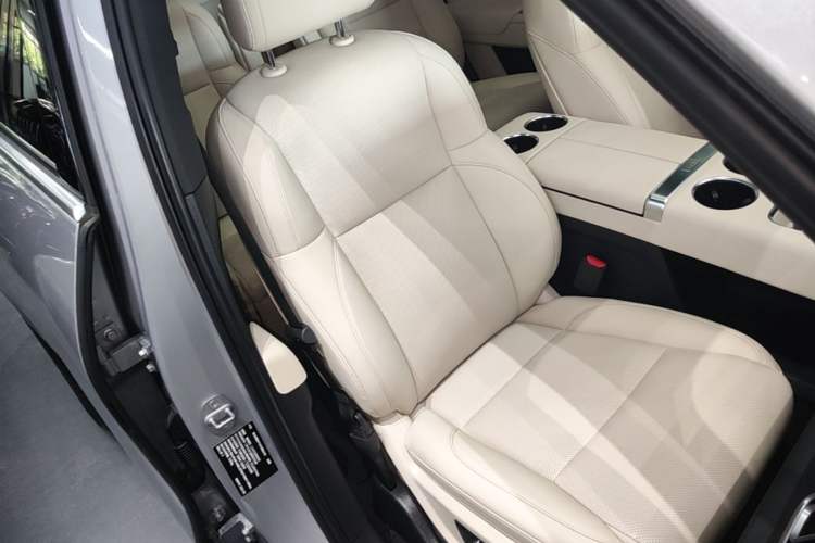 Used Li Auto L9 2022 Max model Right Front Seat