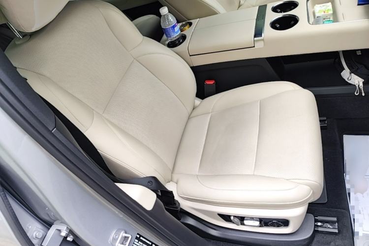 Used Li Auto L9 2022 Max model Right Front Seat