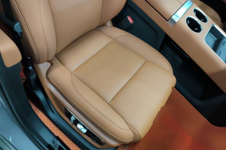 Used Li Auto L9 2022 Max model Right Front Seat