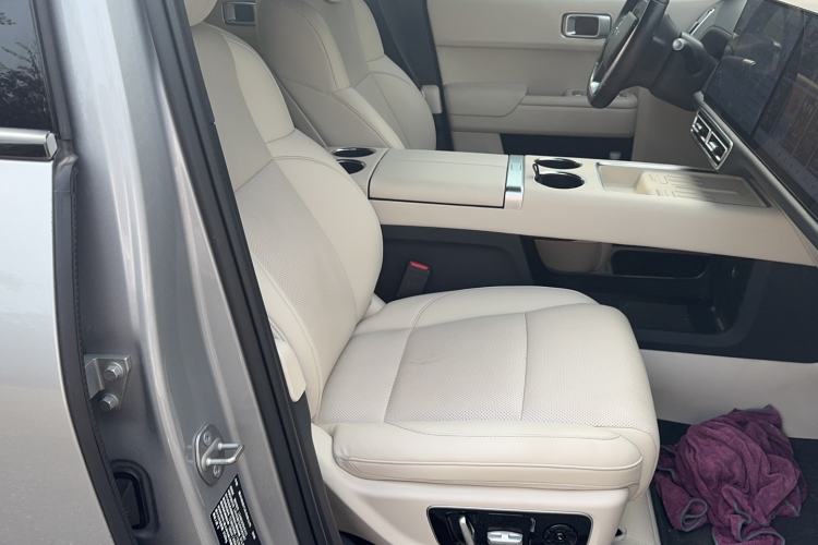 Used Li Auto L9 2022 Max model Right Front Seat
