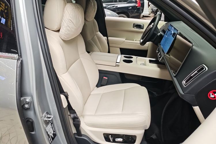 Used Li Auto L9 2022 Max model Right Front Seat