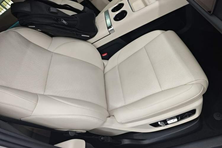 Used Li Auto L9 2022 Max model Right Front Seat