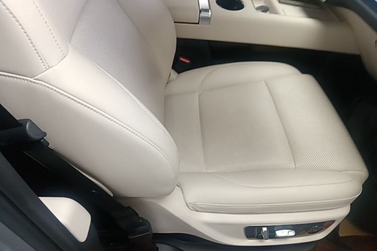 Used Li Auto L9 2022 Max model Right Front Seat