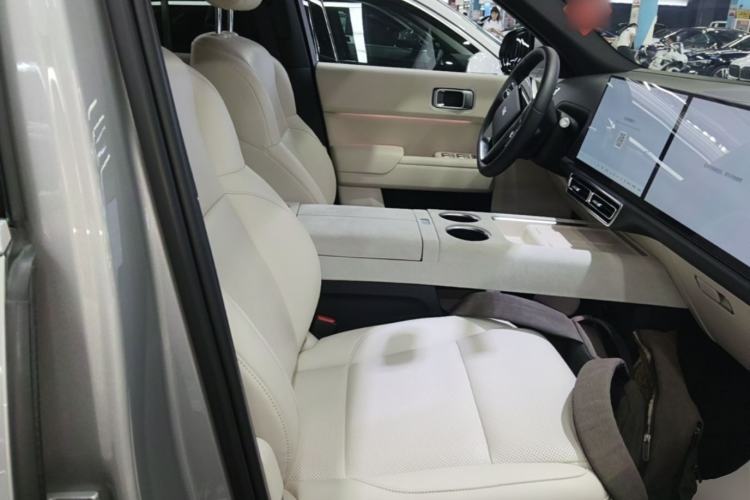 Used Li Auto L9 2022 Max model Right Front Seat