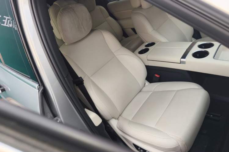 Used Li Auto L9 2022 Max model Right Front Seat