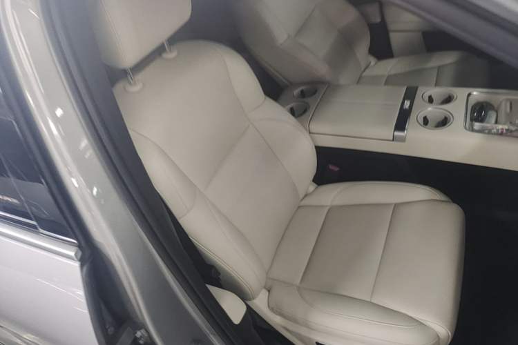 Used Li Auto L9 2022 Max model Right Front Seat