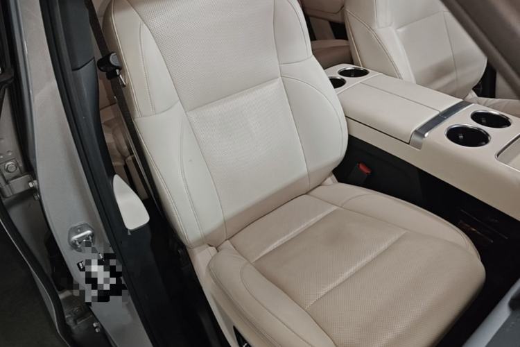 Used Li Auto L9 2022 Max model Right Front Seat