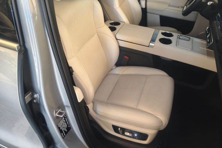 Used Li Auto L9 2022 Max model Right Front Seat
