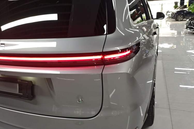 Used Li Auto L9 2022 Max model Right Rear Taillight