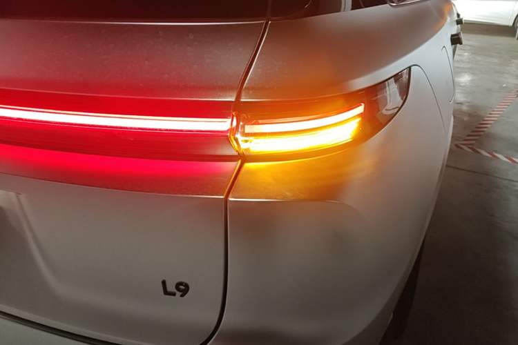 Used Li Auto L9 2022 Max model Right Rear Taillight