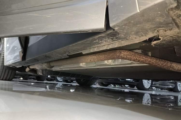 Used Li Auto L9 2022 Max model Right Side Sill