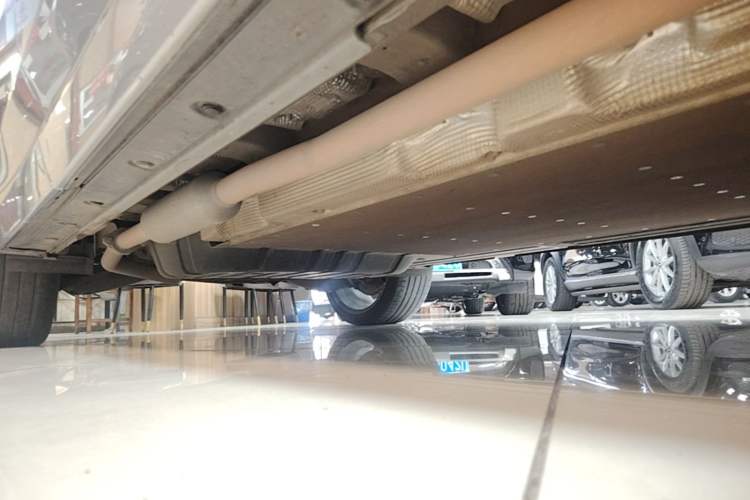 Used Li Auto L9 2022 Max model Right Side Sill