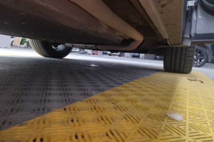 Used Li Auto L9 2022 Max model Right Side Sill