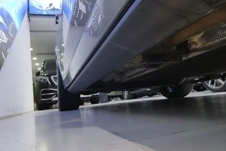 Used Li Auto L9 2022 Max model Right Side Sill