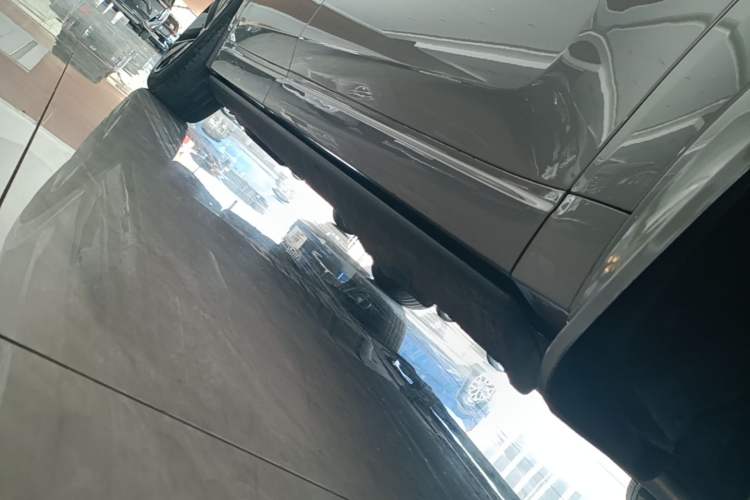 Used Li Auto L9 2022 Max model Right Side Sill