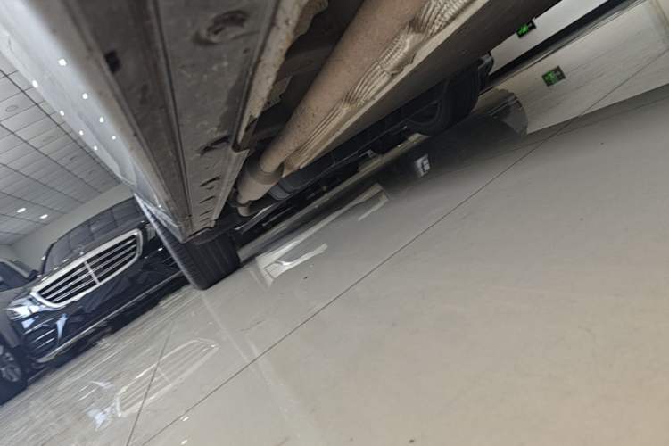 Used Li Auto L9 2022 Max model Right Side Sill