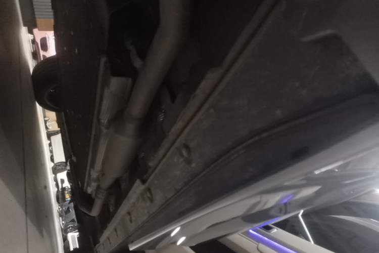 Used Li Auto L9 2022 Max model Right Side Sill