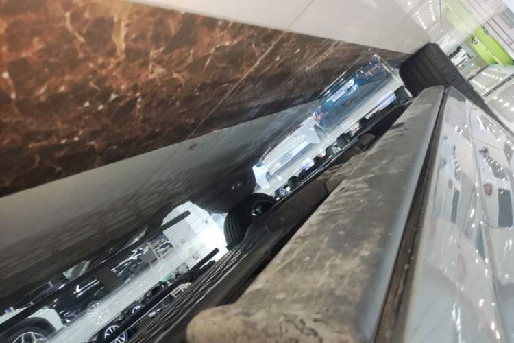 Used Li Auto L9 2022 Max model Right Side Sill