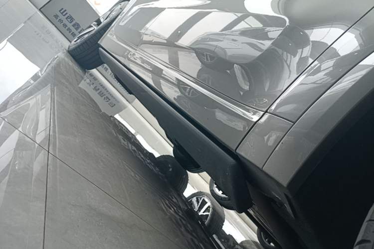 Used Li Auto L9 2022 Max model Right Side Sill