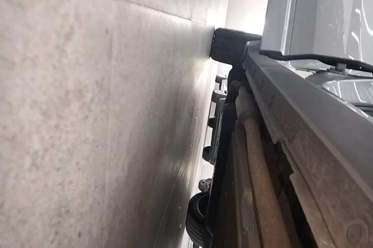 Used Li Auto L9 2022 Max model Right Side Sill