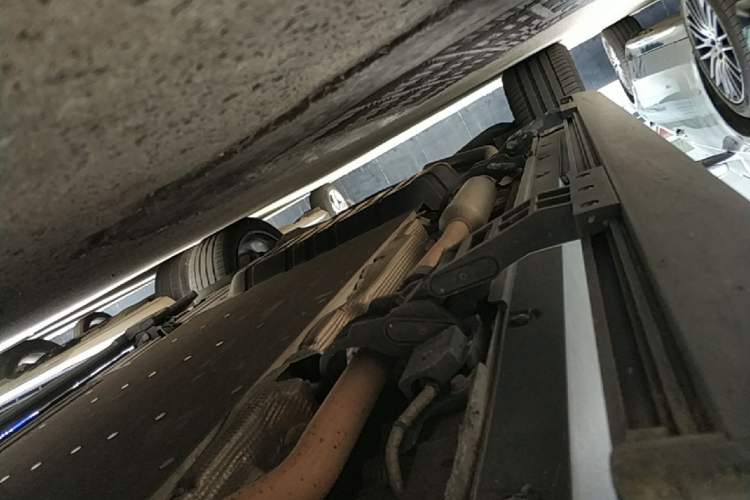 Used Li Auto L9 2022 Max model Right Side Sill