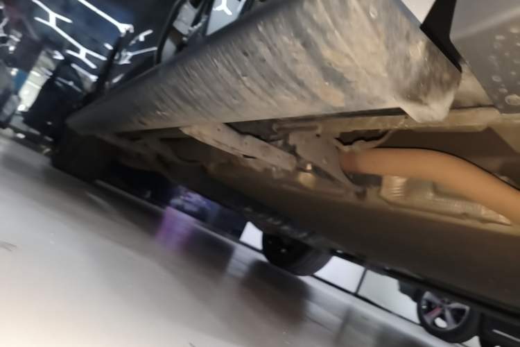 Used Li Auto L9 2022 Max model Right Side Sill