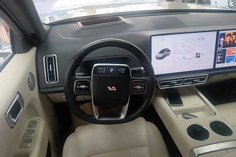 Used Li Auto L9 2022 Max model Steering Wheel