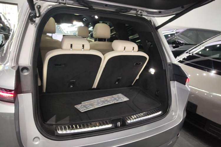 Used Li Auto L9 2022 Max model Trunk