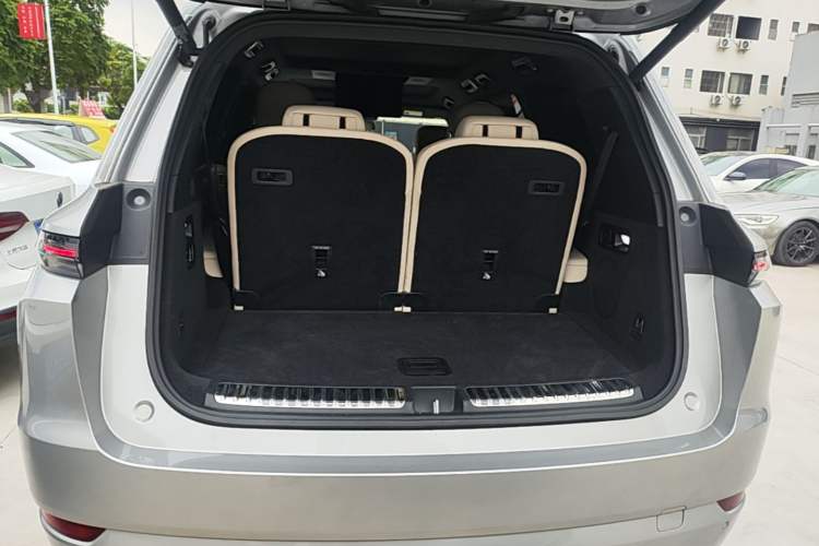 Used Li Auto L9 2022 Max model Trunk