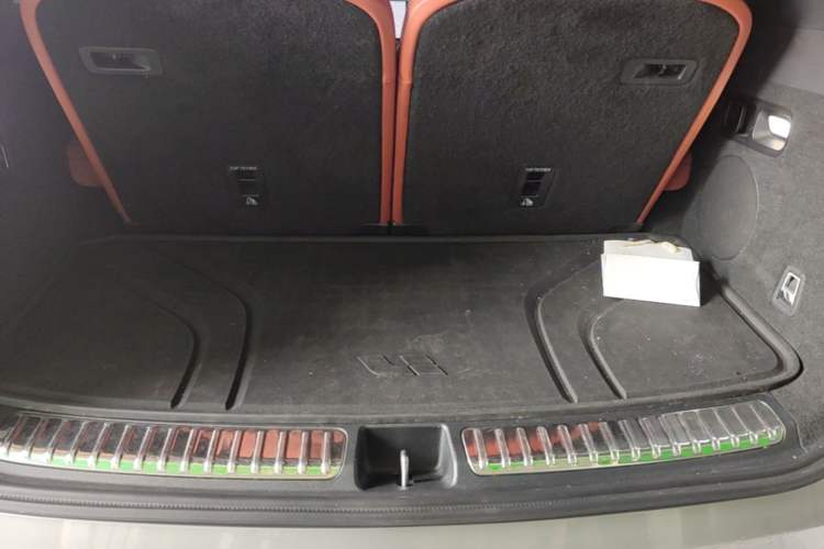 Used Li Auto L9 2022 Max model Trunk