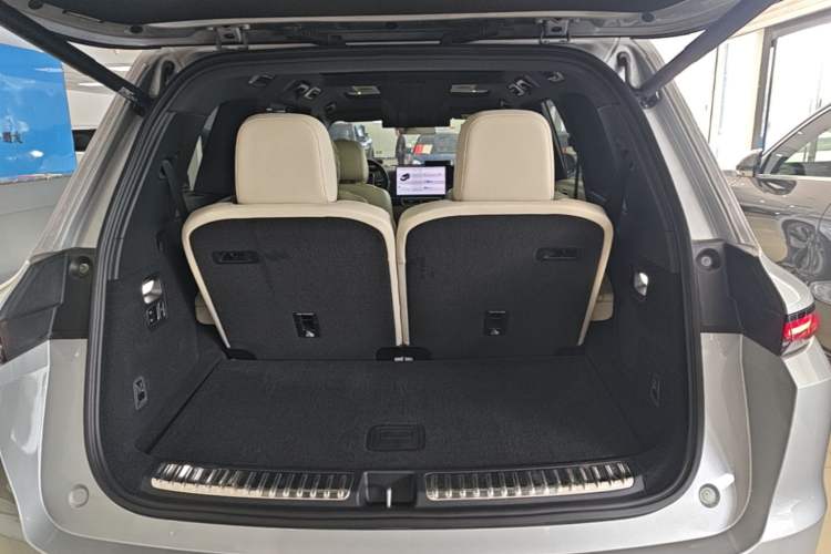 Used Li Auto L9 2022 Max model Trunk