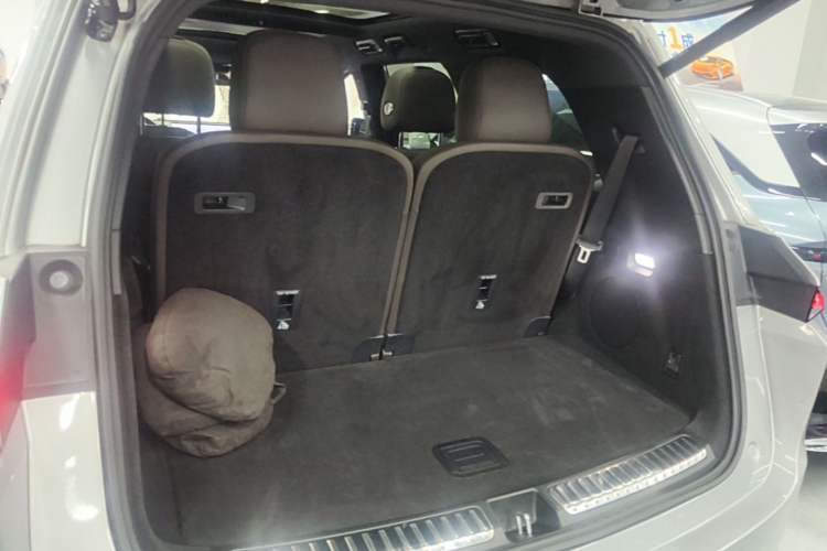 Used Li Auto L9 2022 Max model Trunk