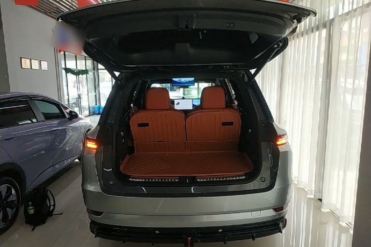 Used Li Auto L9 2022 Max model Trunk