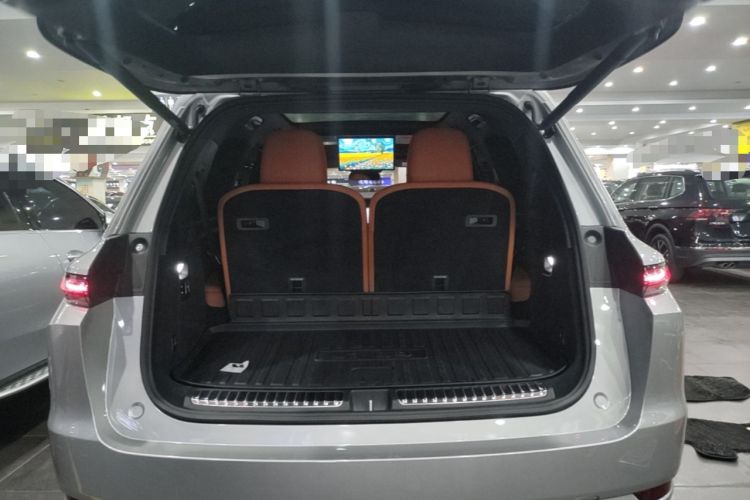 Used Li Auto L9 2022 Max model Trunk